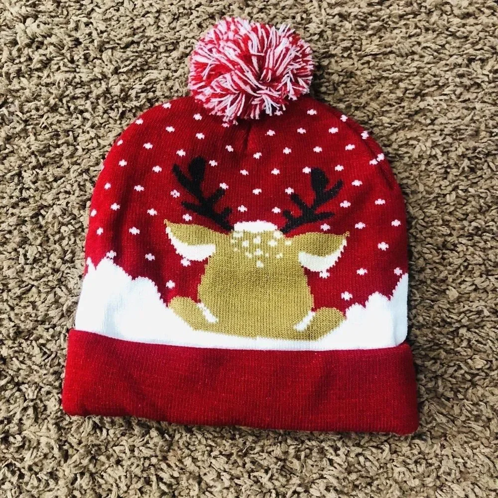 New Merry Christmas Beanie/ Hat/Cap One Size Unisex Adults Oh Deer Red &‎ White